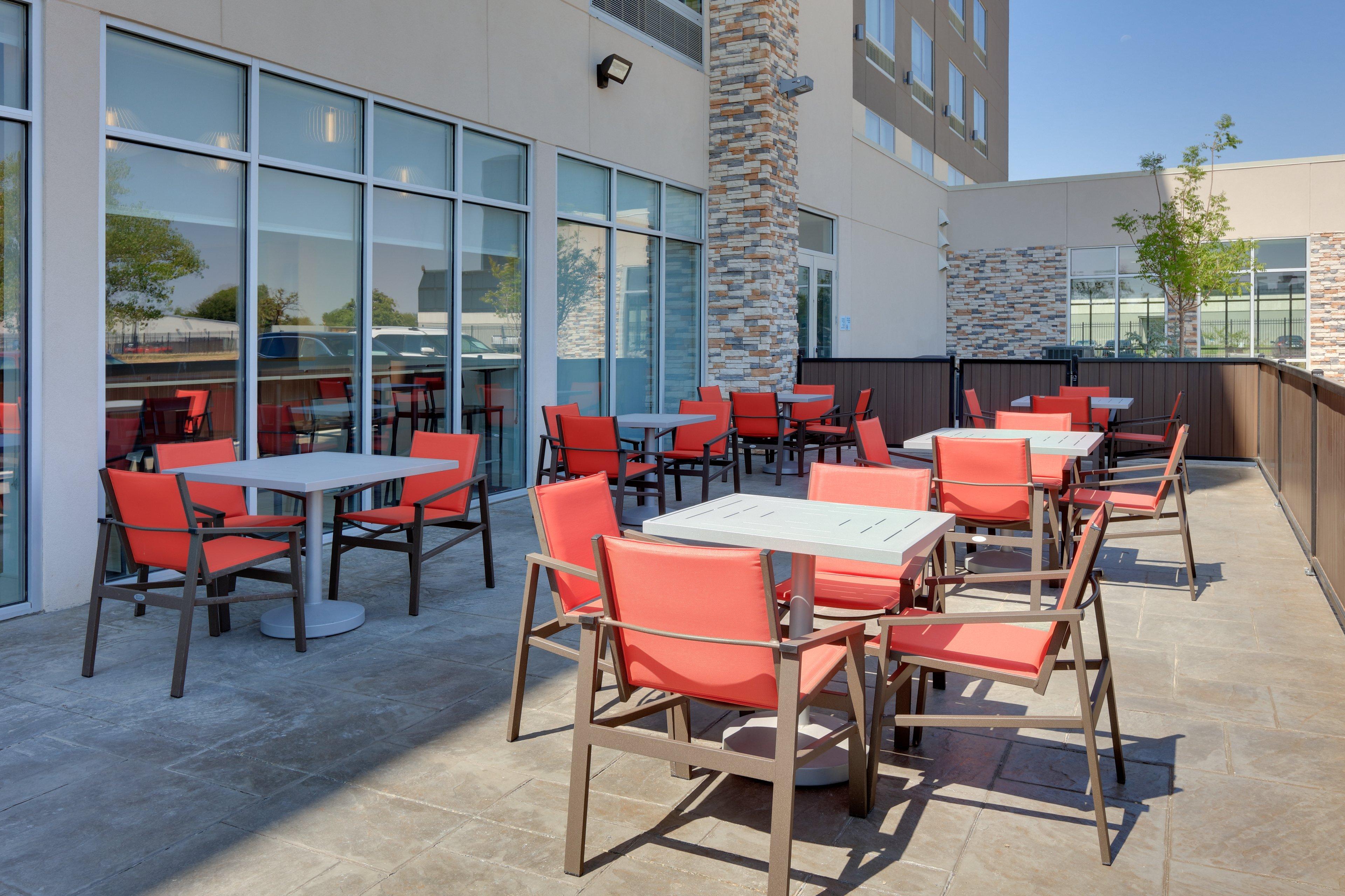 Holiday Inn Express & Suites - Dallas Nw Hwy - Love Field By Ihg Bagian luar foto